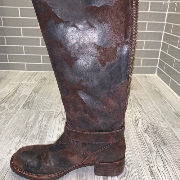 Women’s Donald J Pliner Vintage suede boots - Picture 5 of 15